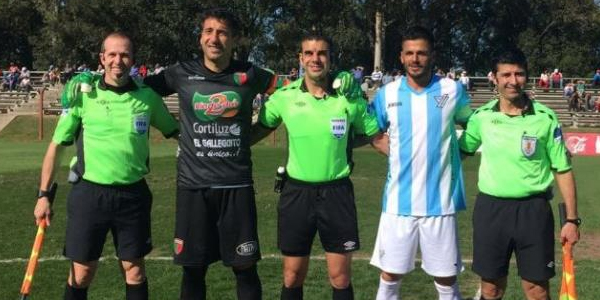 12.09.2016 Boston River y Cerro se enfrentaron en el Estadio Juan Antonio Lavalleja