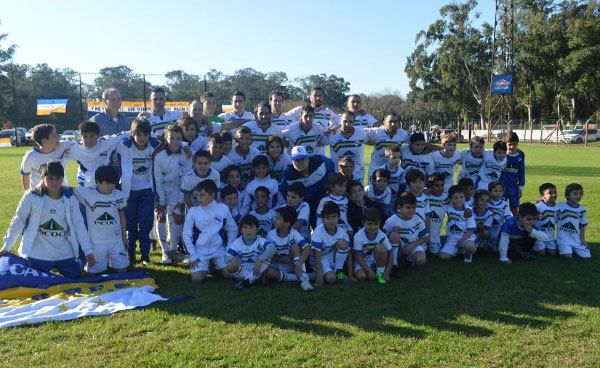 23.07.2019 Porongos enfrentará a Central que viene de golear a Defensor de Sarandí del Yí