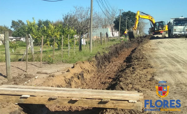 07.08.2019 Obras en Barrio Peñarol culminarán antes de fin de año