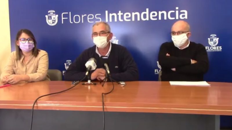 13.05.2021 Intendencia firmó dos convenios con INDA