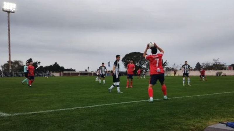 Independiente perdió ante Central de San José por tres a uno