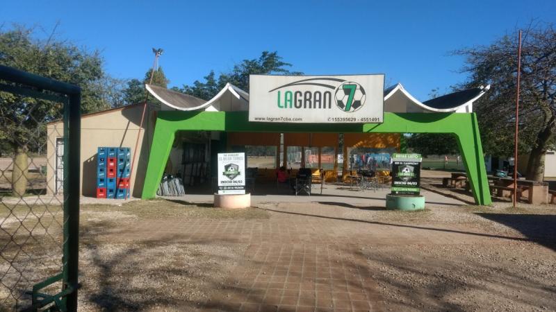 Gran torneo de futvoley en Trinidad